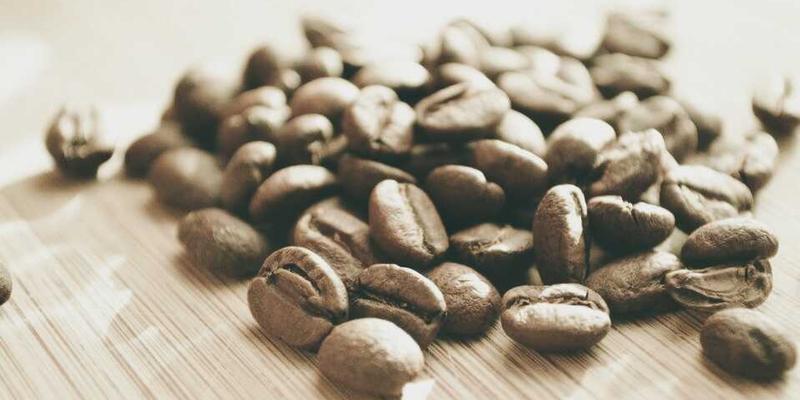 网络服务SLA（服务水平协议）的制定与关键绩效指标深度解析：保障网站维护与故障排除的基石